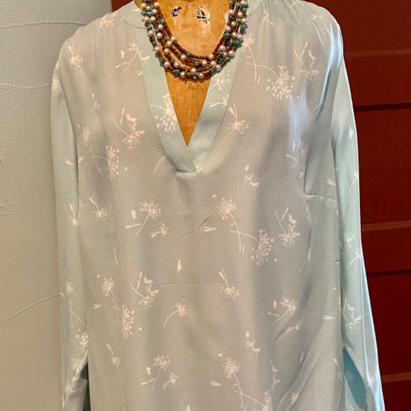 SOFT AQUA  BLOUSE LARGE NWT AVA VIV NEW XL 14/16 NWOT - Picture 2 of 4